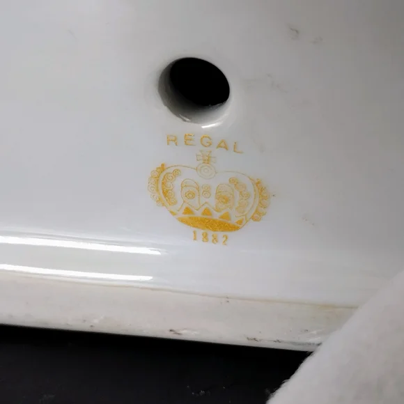 Vintage Floral Gold-Trimmed Footed Oblong Bowl - Picture 13 of 16